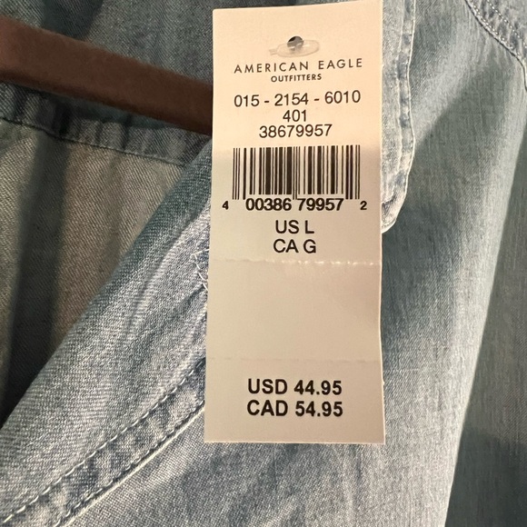 NWT American Eagle Blue Short Sleeve Button down, size-Large - Picture 4 of 4